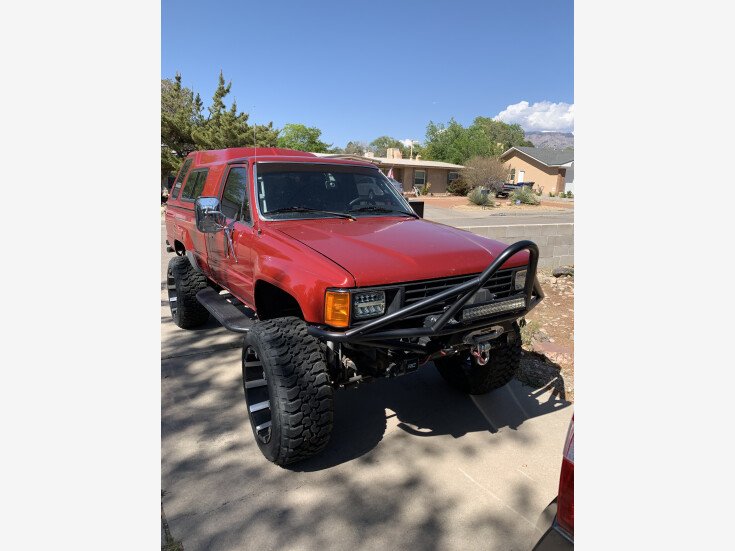 Thumbnail Photo undefined for 1985 Toyota Pickup 4x4 Regular Cab Deluxe